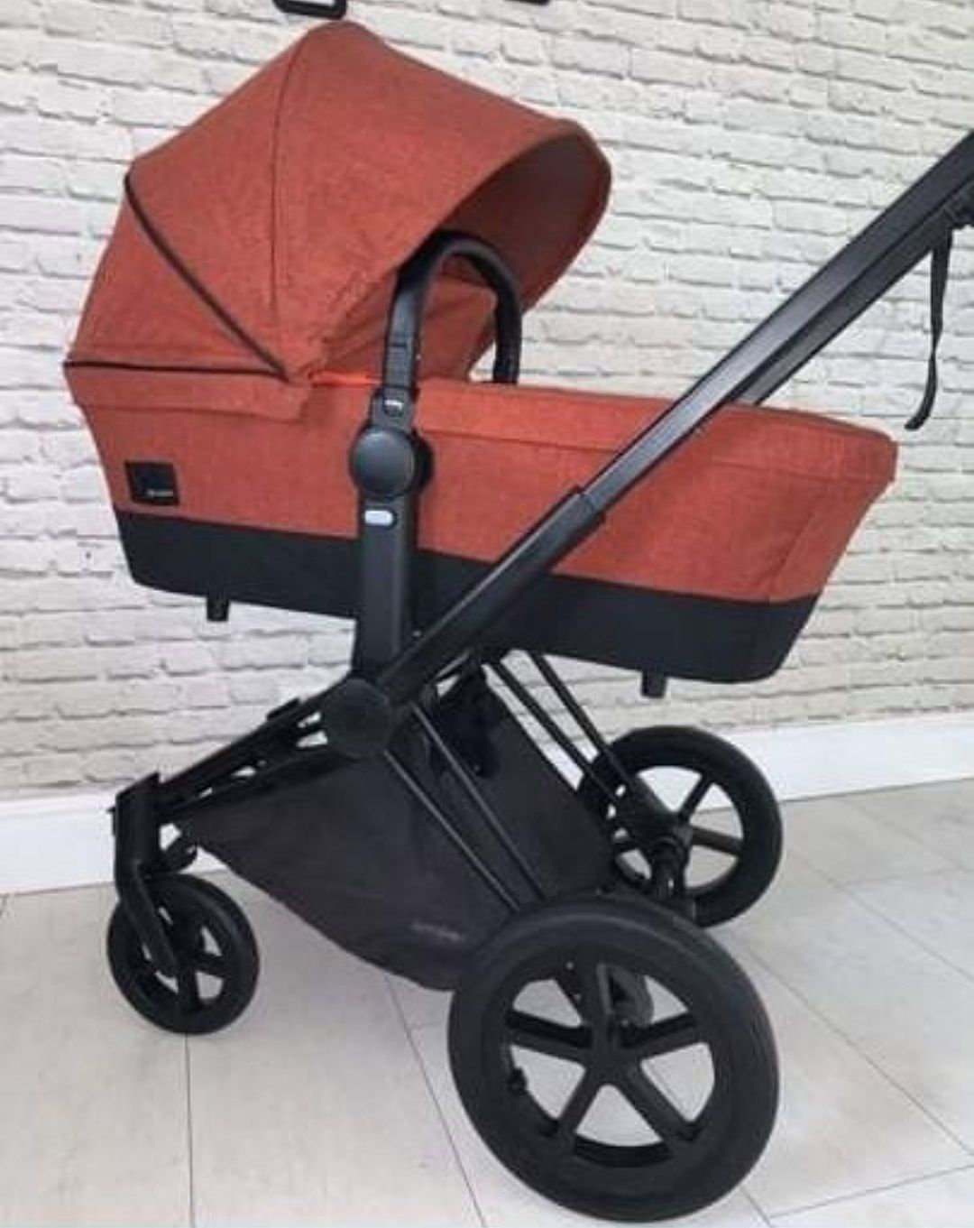 Wózek spacerowy wraz z gondola  Cybex Priam