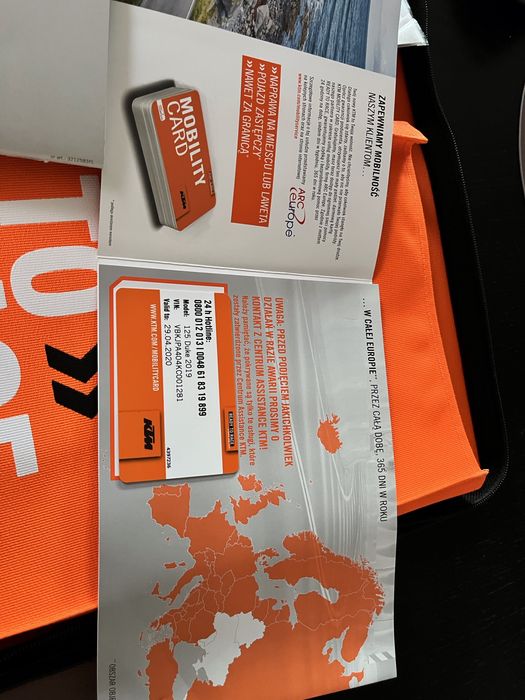 KTM Duke 125cm3 (bialy-2019 rok/ bezwypadkowy). Przeglad do 07/2026