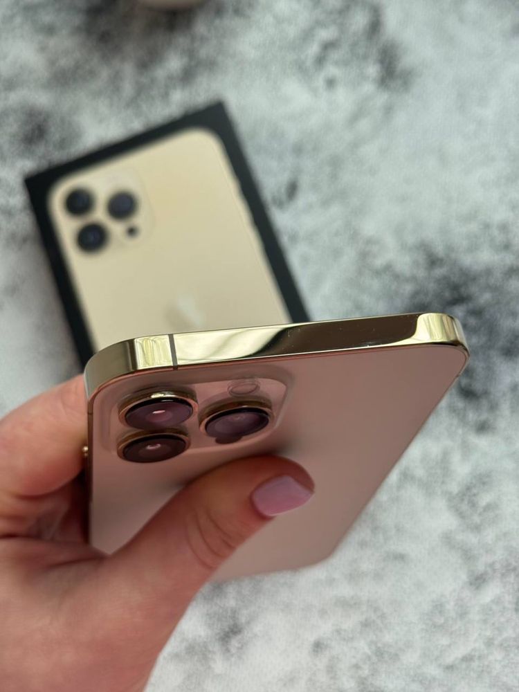 Apple iPhone 13 Pro Max 256GB Gold. Neverlock