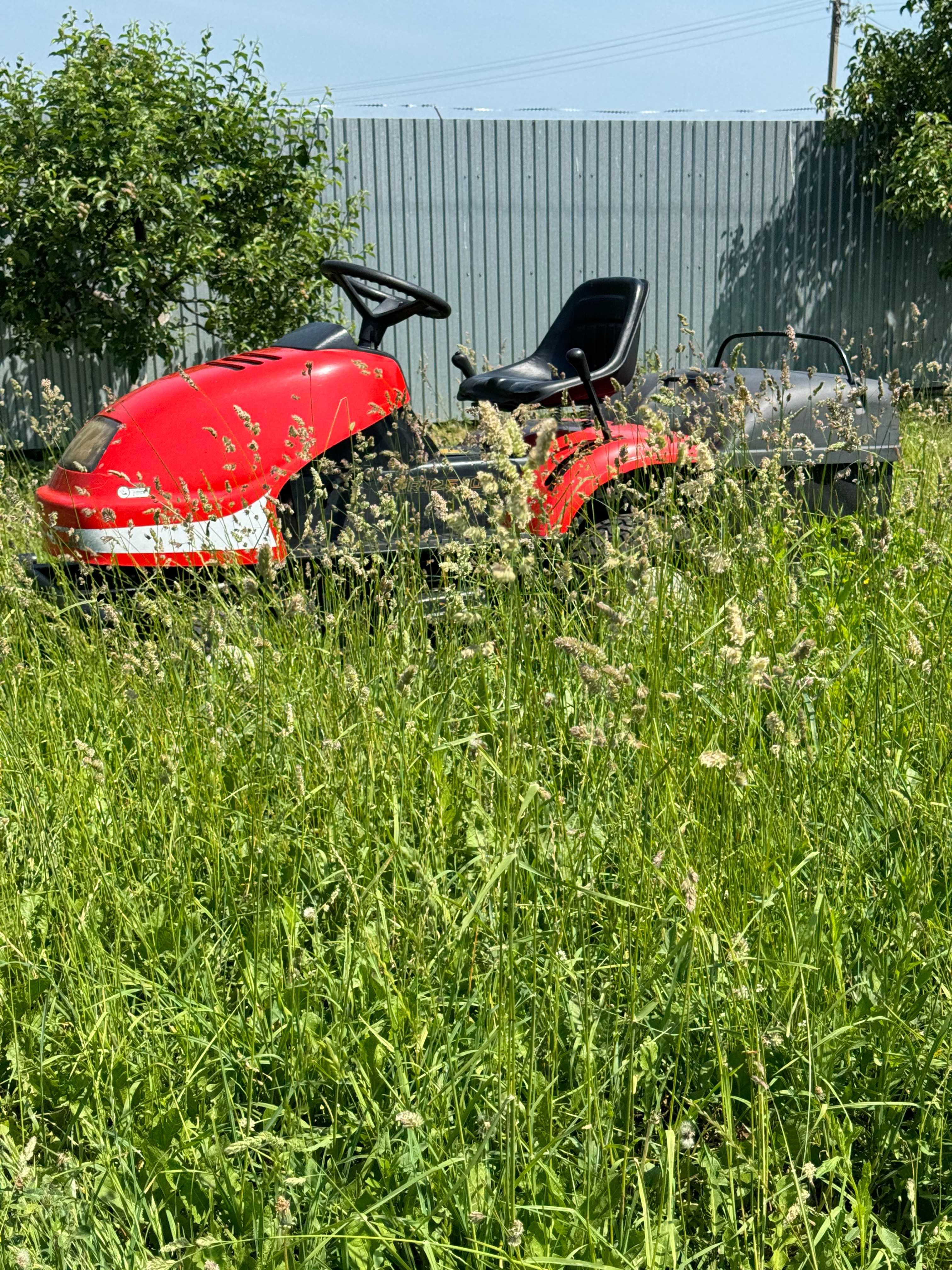 Садовий трактор газонокосарка DINO-VIKING TWIN CUT 17.5KM
