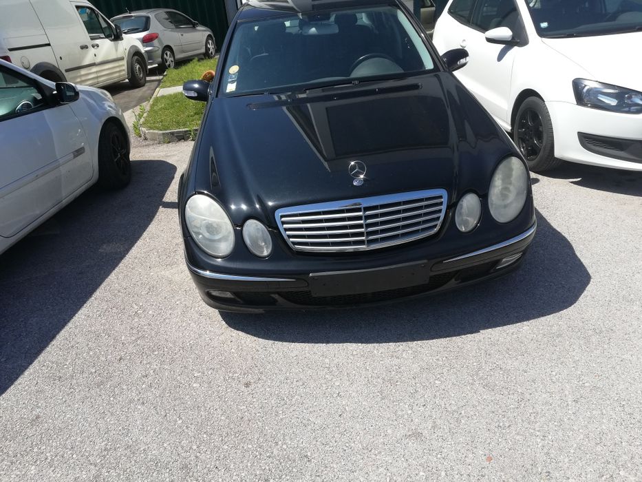 Mercedes E320 CDI 2005 (Peças)