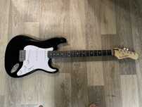Продам електрогітару Parkson st-150