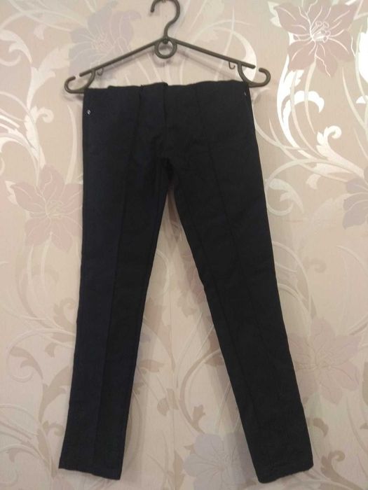 Шкільні брюки розмір 22