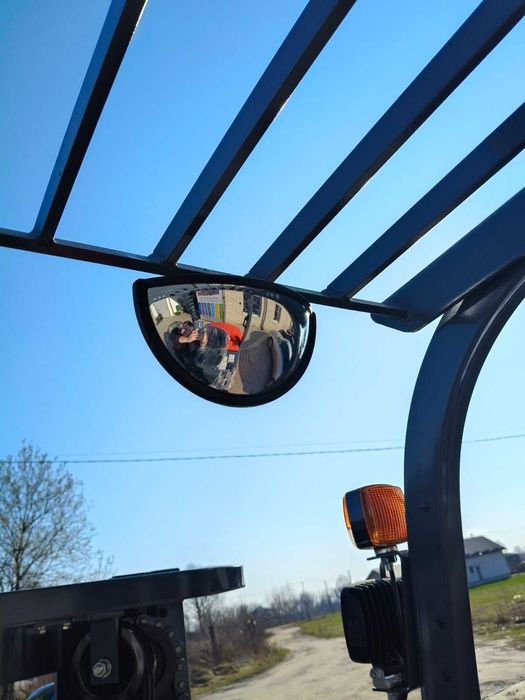 Фронтальний Навантажувач