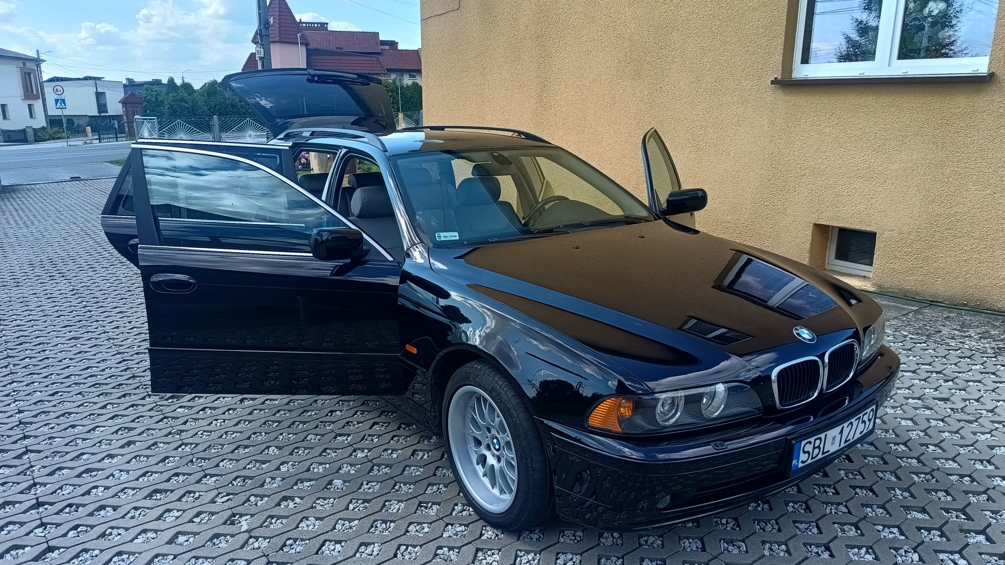 BMW E39 2.5D 2002r