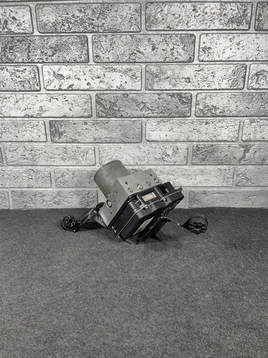 Блок ABS BMW E60 Код:592