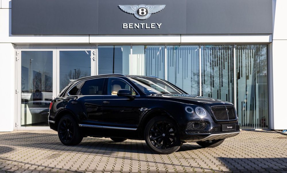 Bentley Bentayga V8 550KM, SalonPL, VAT23%, Serwis ASO, Naim, Panorama, Hak