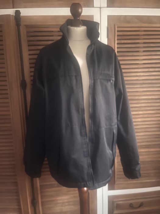 Męska czarna kurtka