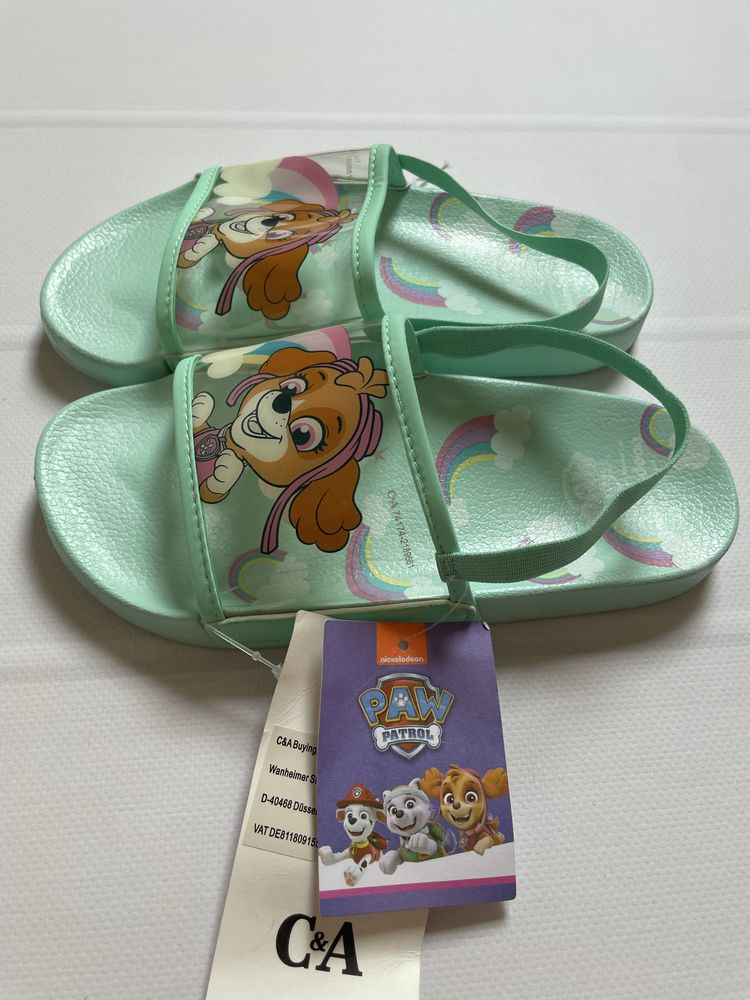 31 32 C&A Skye Paw Patrol Psi Patrol klapki z gumką sandały sandałki