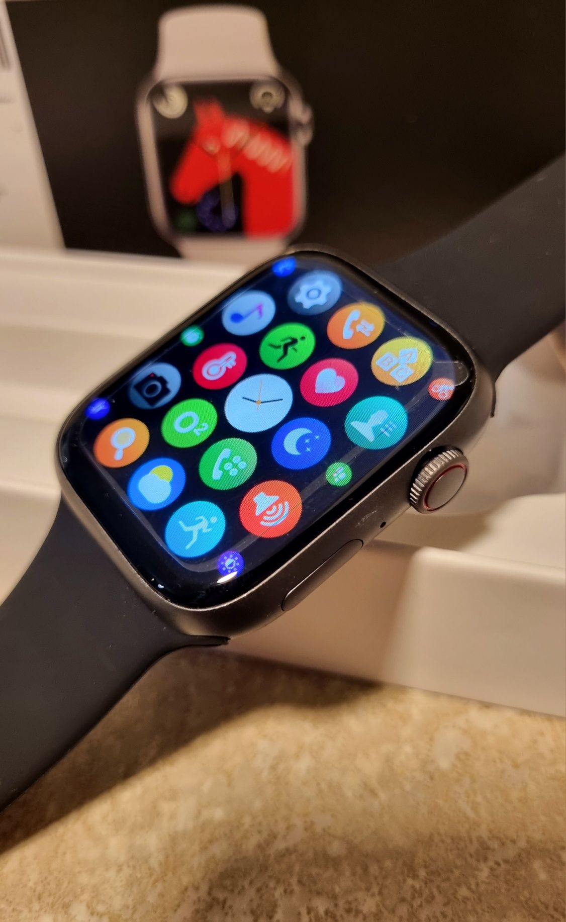 Smartwatch black
