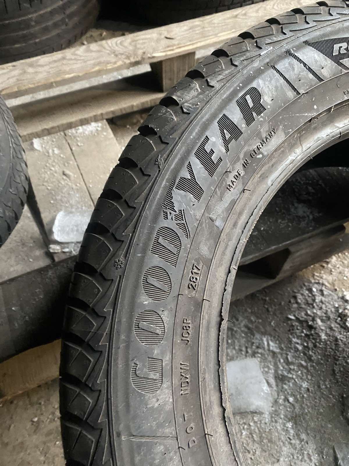 205.60.16 GoodYear 2шт БУ склад шины резина из Европы всесезон 60 R16