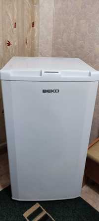 Продам морозильну камеру BEKO