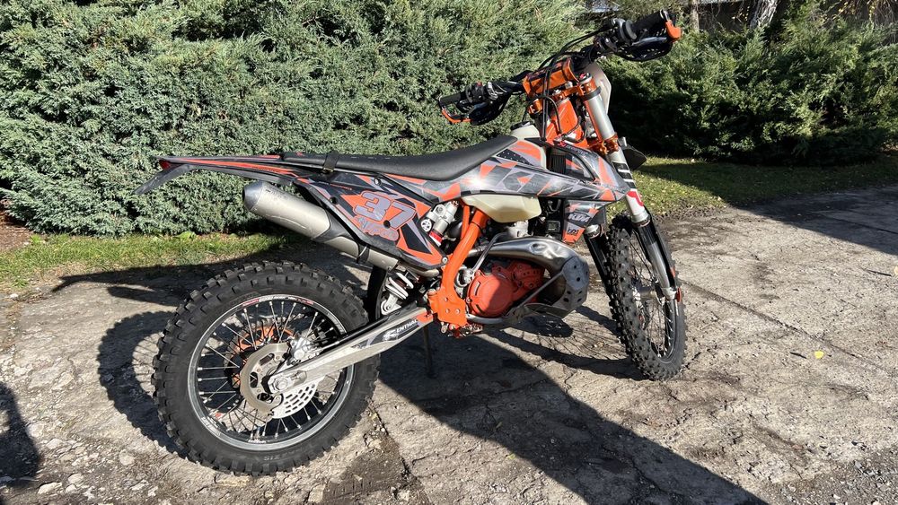 HardEnduro мотоцикл KTM EXC 300 TPI 6days 2019, 112 мг, один володар