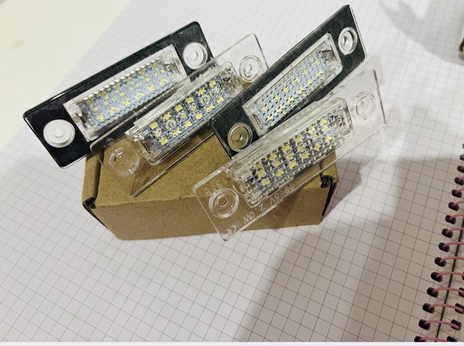 Освітлення мото Підсвітка номера VW Touran Golf Jetta Caddi Passat T5