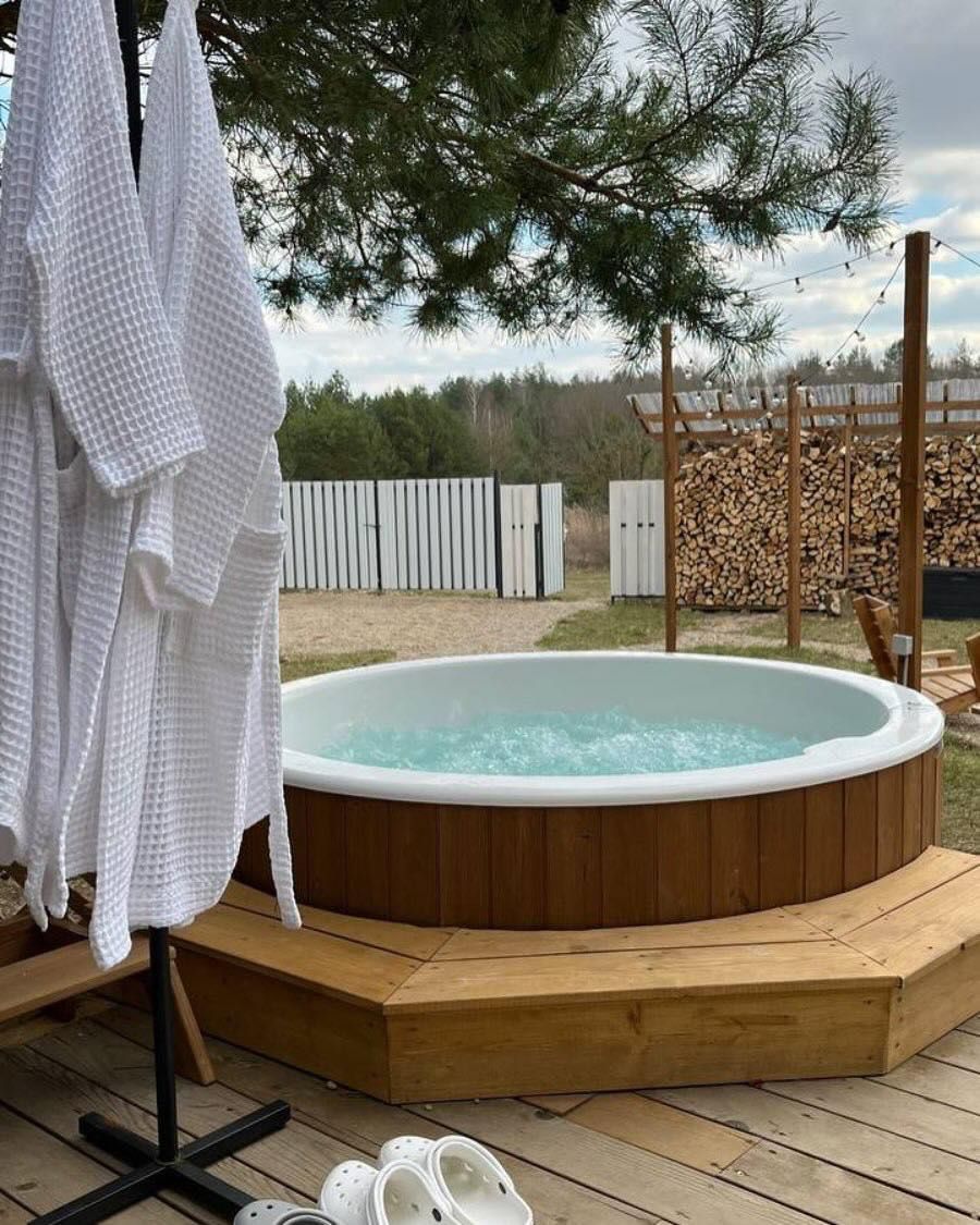Balia ogrodowa Jacuzzi dla 2-8 osób | Gorąca beczka z piecem Hot Tube