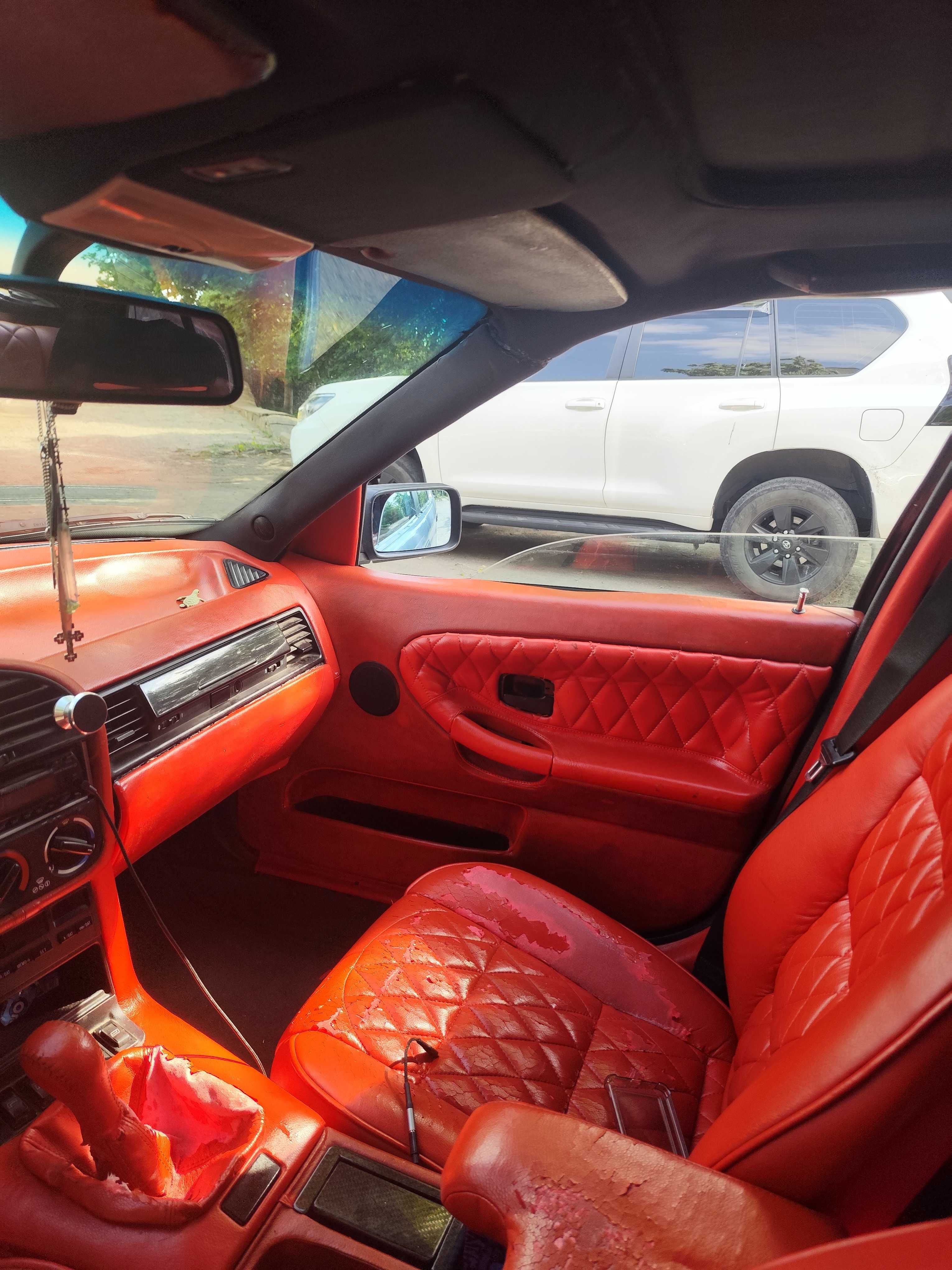 Продам BMW E36 тюнінг проект.