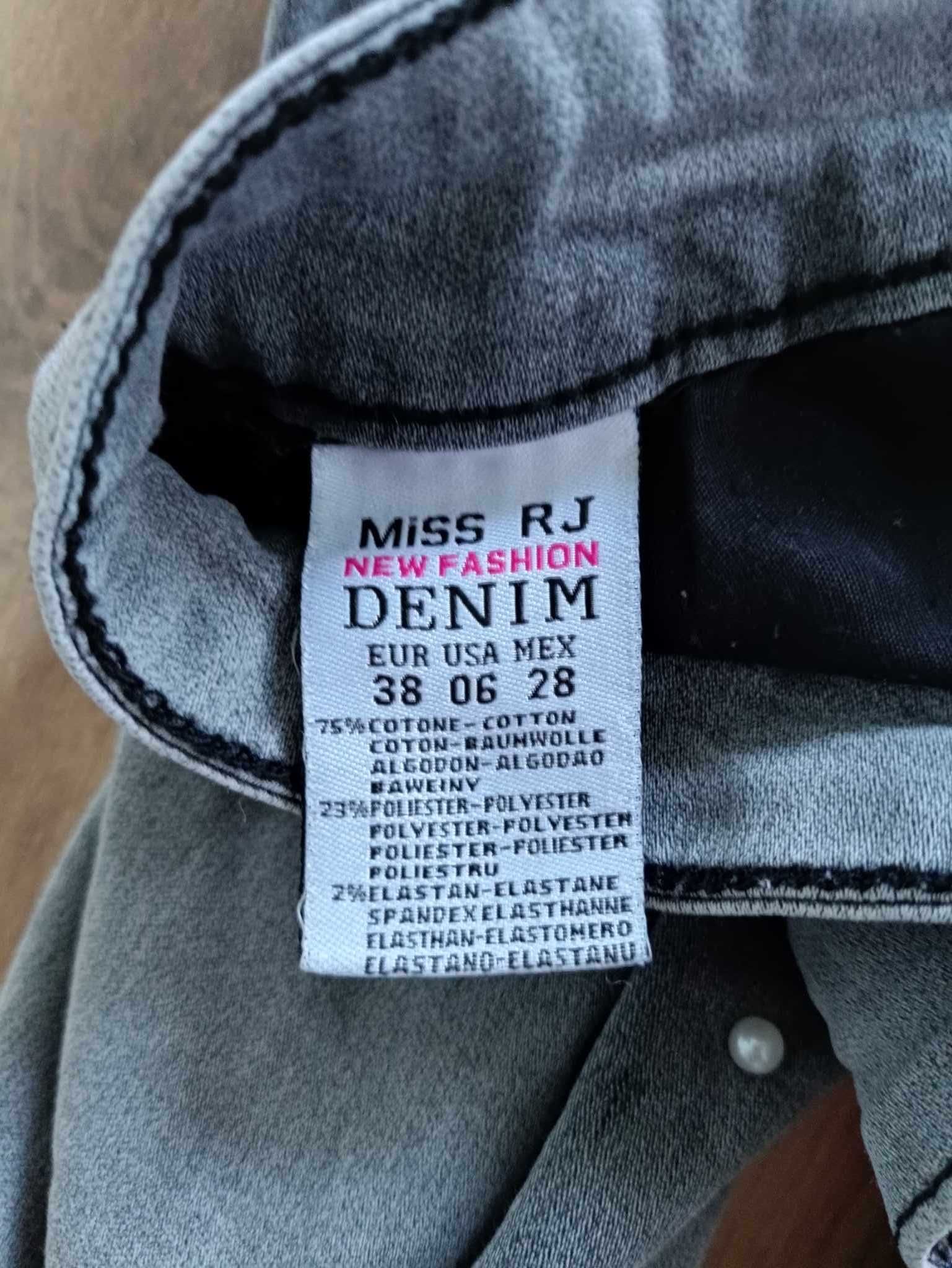 Spodnie firmy Denim