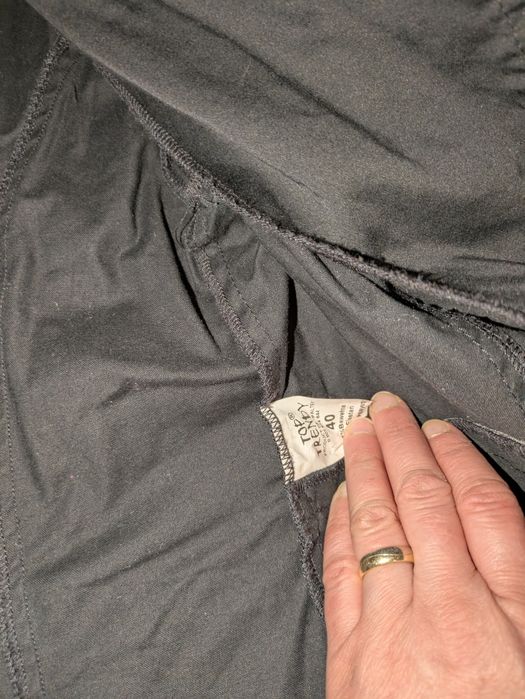 Żakiet marynarka damska krótka czarna na poduszkach stan bdb