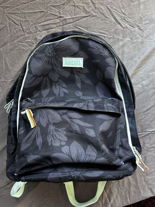 Mochila escolar como nova