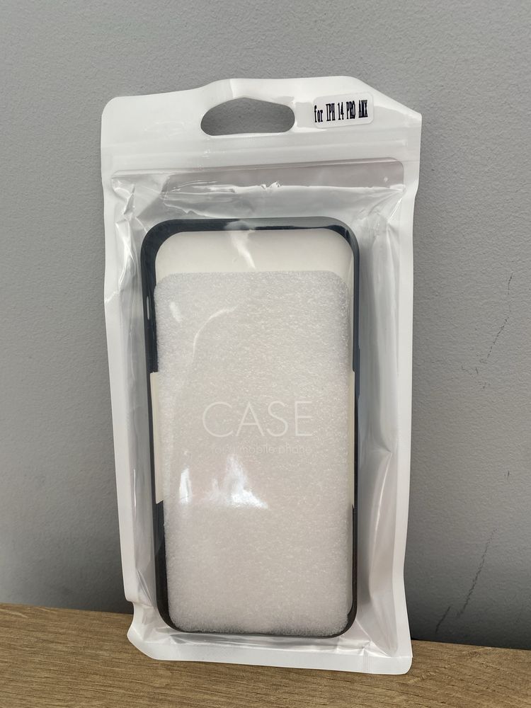 Etui czarne iphone 14 typ plecki