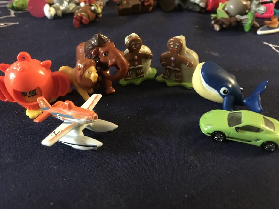 Игрушки из киндера