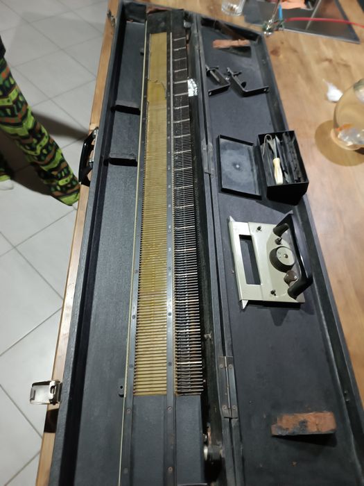 Вязальная машина Нева-2