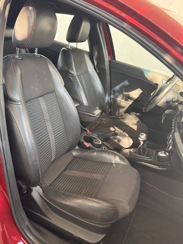 Alfa Romeo Giulietta 1.6 JTD 105cv