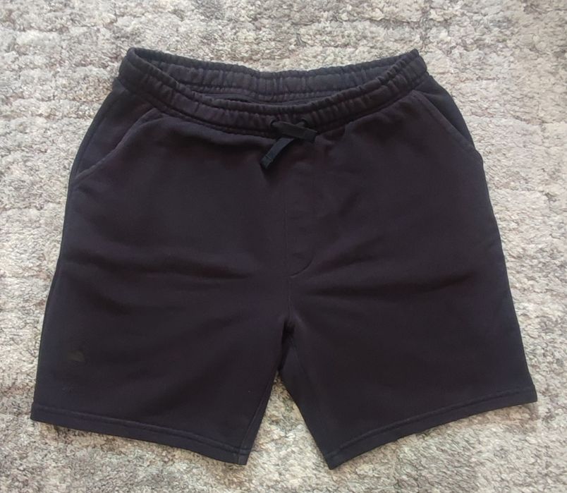Krótkie spodenki 4F rozm. 164cm.
