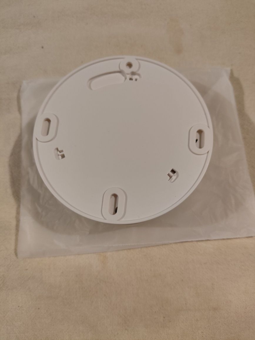 Czujnik dymu wi-fi - alarm pożarowy Tuya