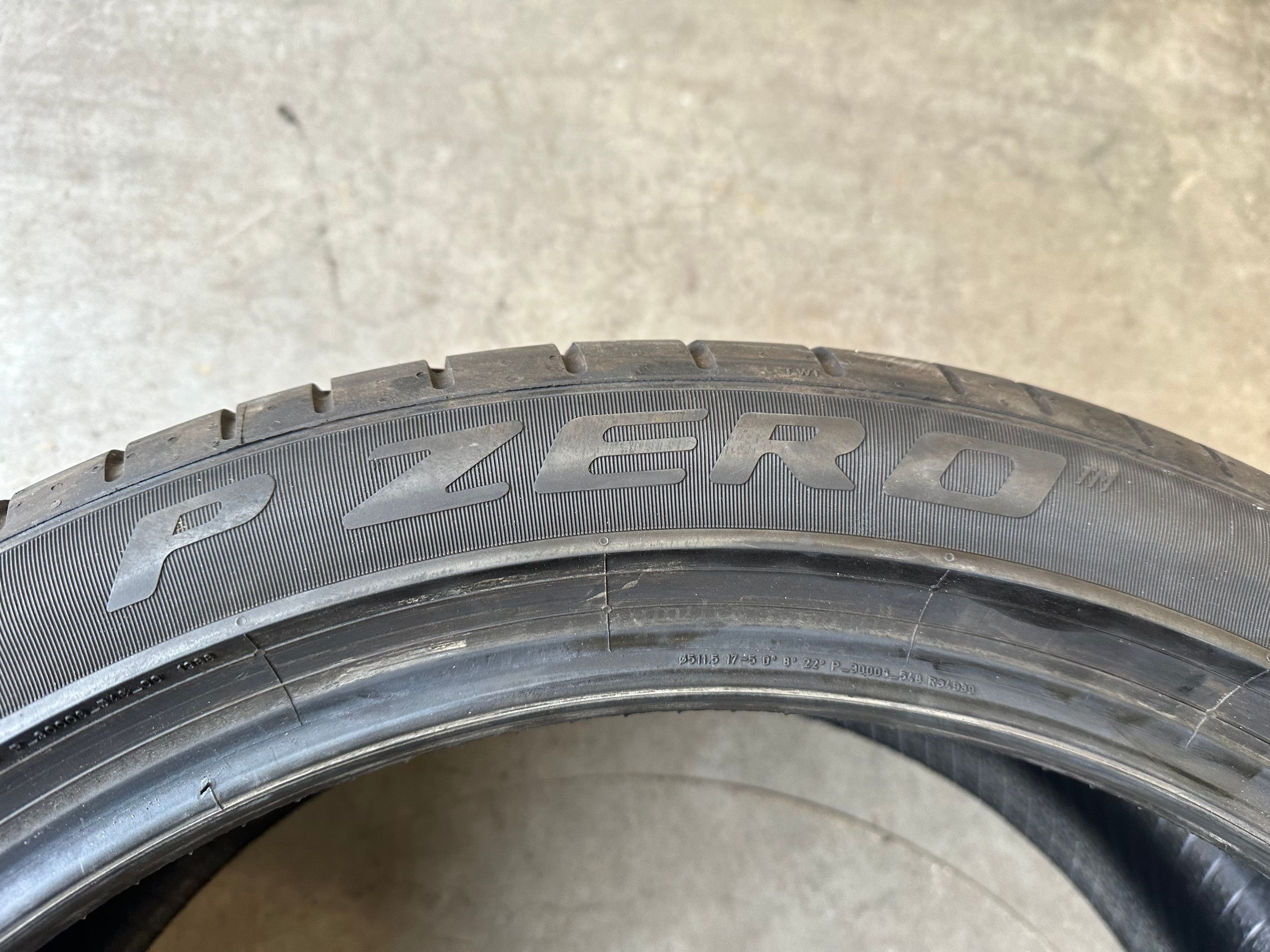 Opona Pirelli P Zero - 255/40/20