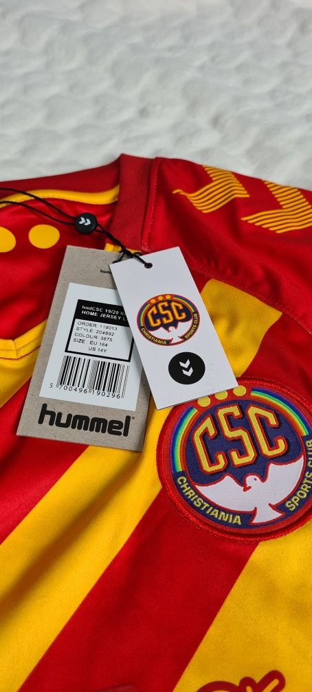 Nowa dziecięca koszulka piłkarska t-shirt Hummel rozmiar 164cm