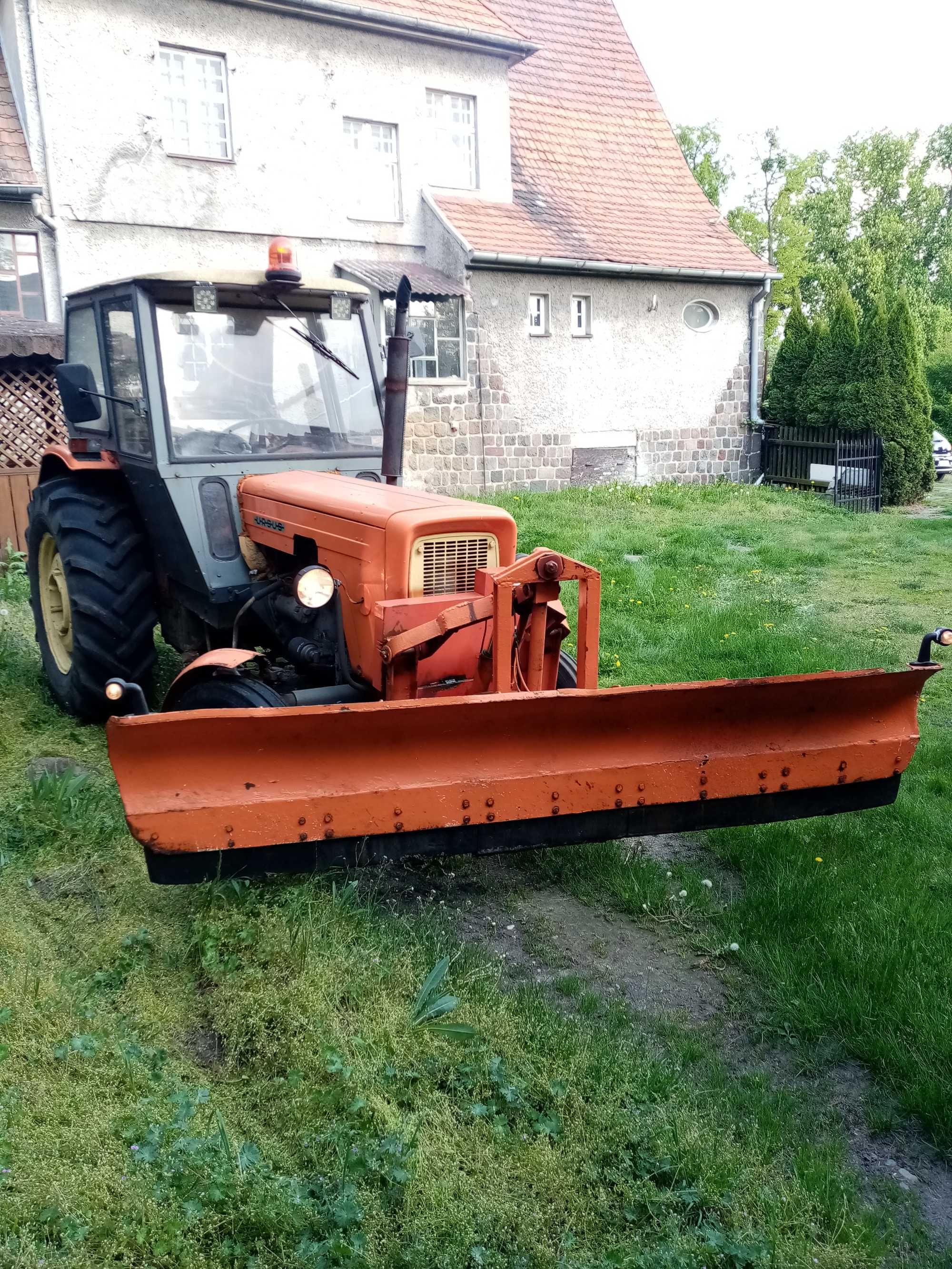 Ciagnik URSUS C 360