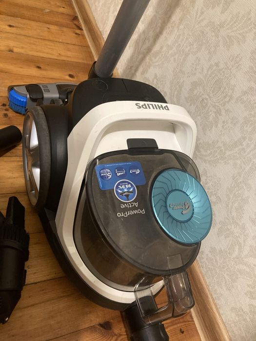 Пилесос,полосос philips,філіпс