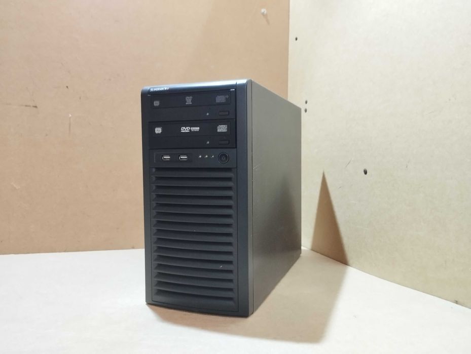 Робоча станція Сервер Supermicro / Xeon E3 - 1230 V3 / 16 DDR3