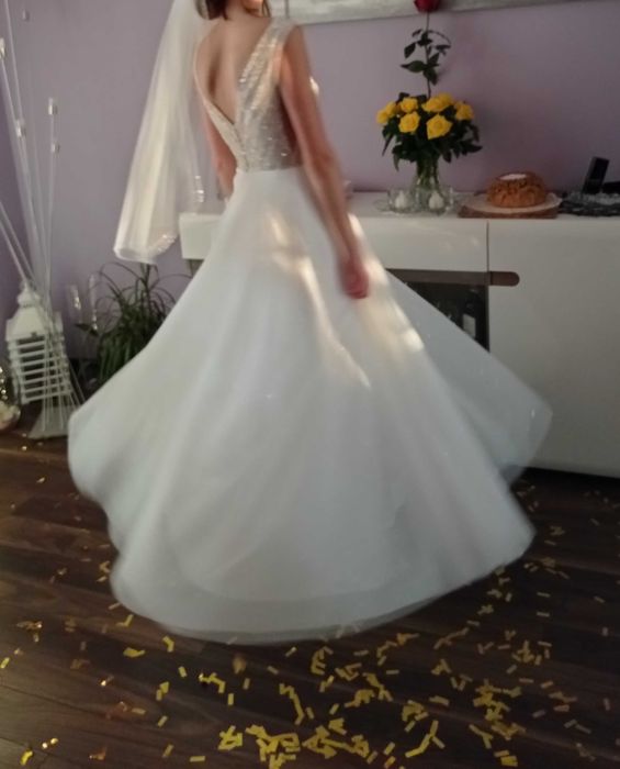 Sprzedam suknię ślubną