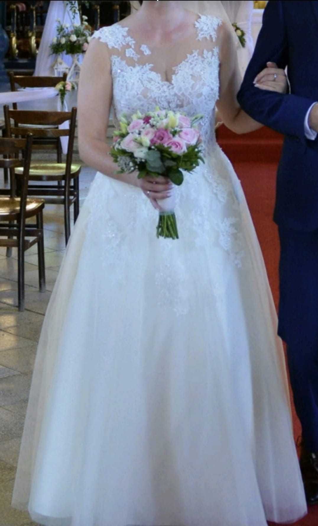 Suknia slubna Divina Bridal rozmiar 38-40 i welon halka pokrowiec