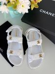 Тапки шлепки босоніжки chanel різні