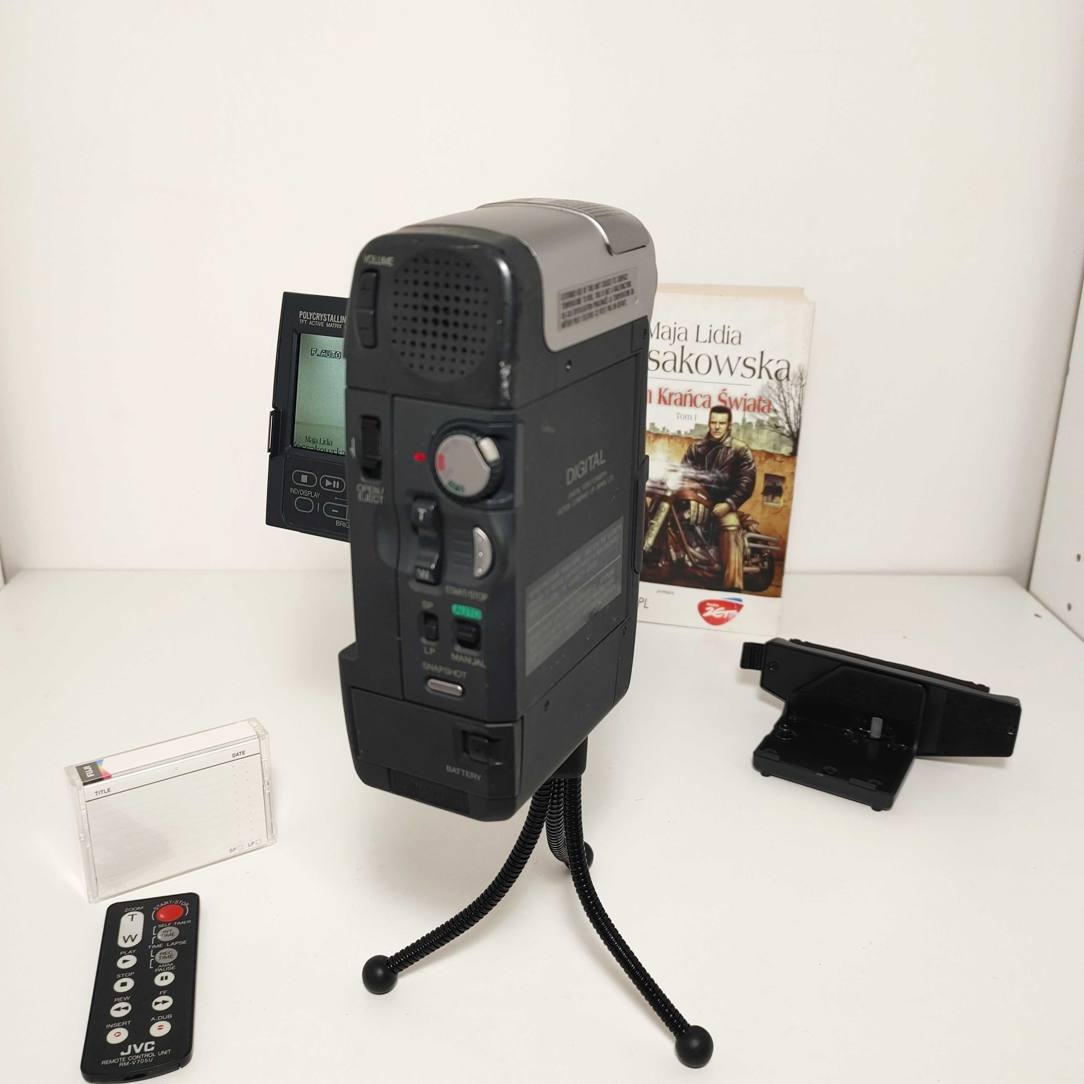 Kamera Video RETRO  JVC  Digital Video Camera GR-DVM801  ładny stan