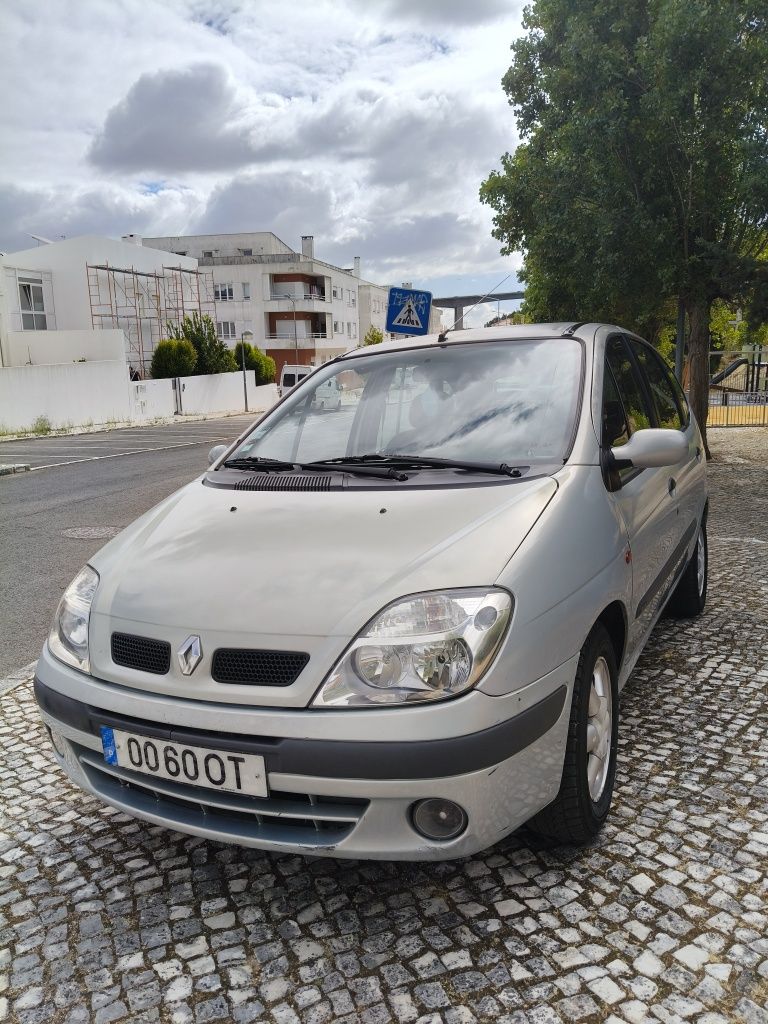 Renault Scenic 1.4 16 vavlas ano 2000