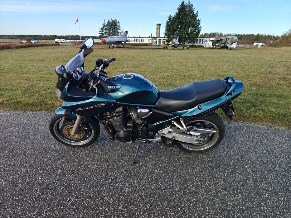 Suzuki Bandit Suzuki Bandit 1200S Akrapovic