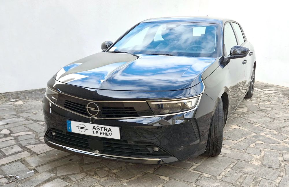 Opel Astra 1.6 T PHEV Business