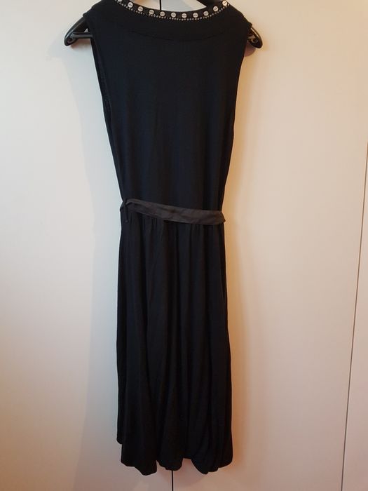 Vestido preto. Lanidor