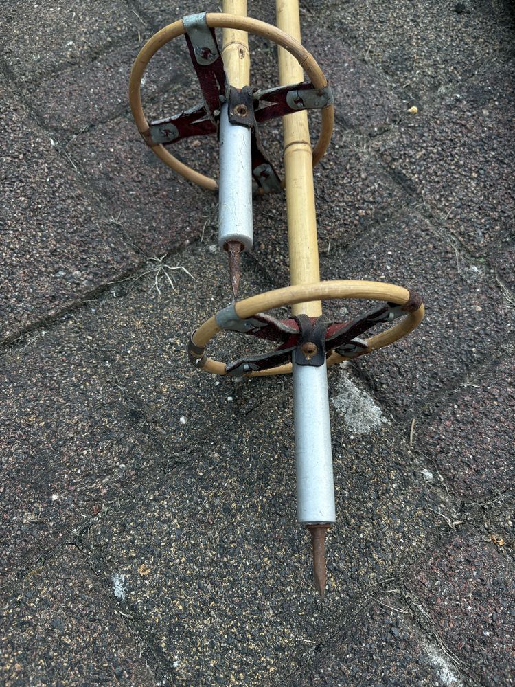 Retro Skimeister drewniane narty + bambusowe kijki