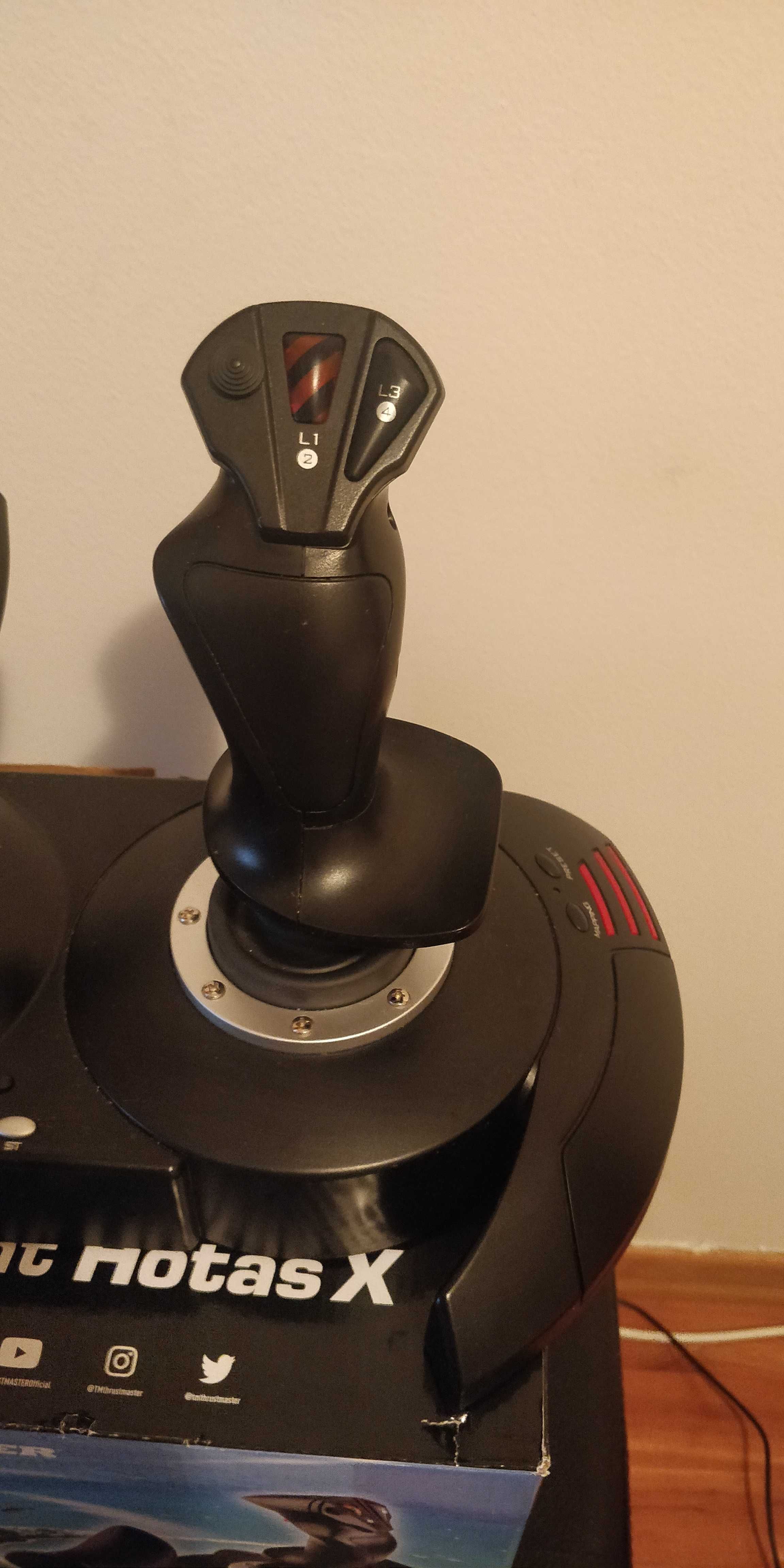 Joystick Thrustmaster T.Flight HOTAS X