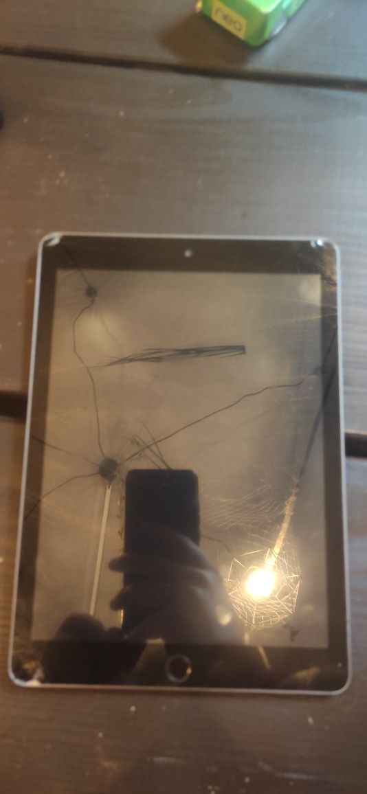 Apple Ipad 5 gen. Wifi 32 Gb. Space grey