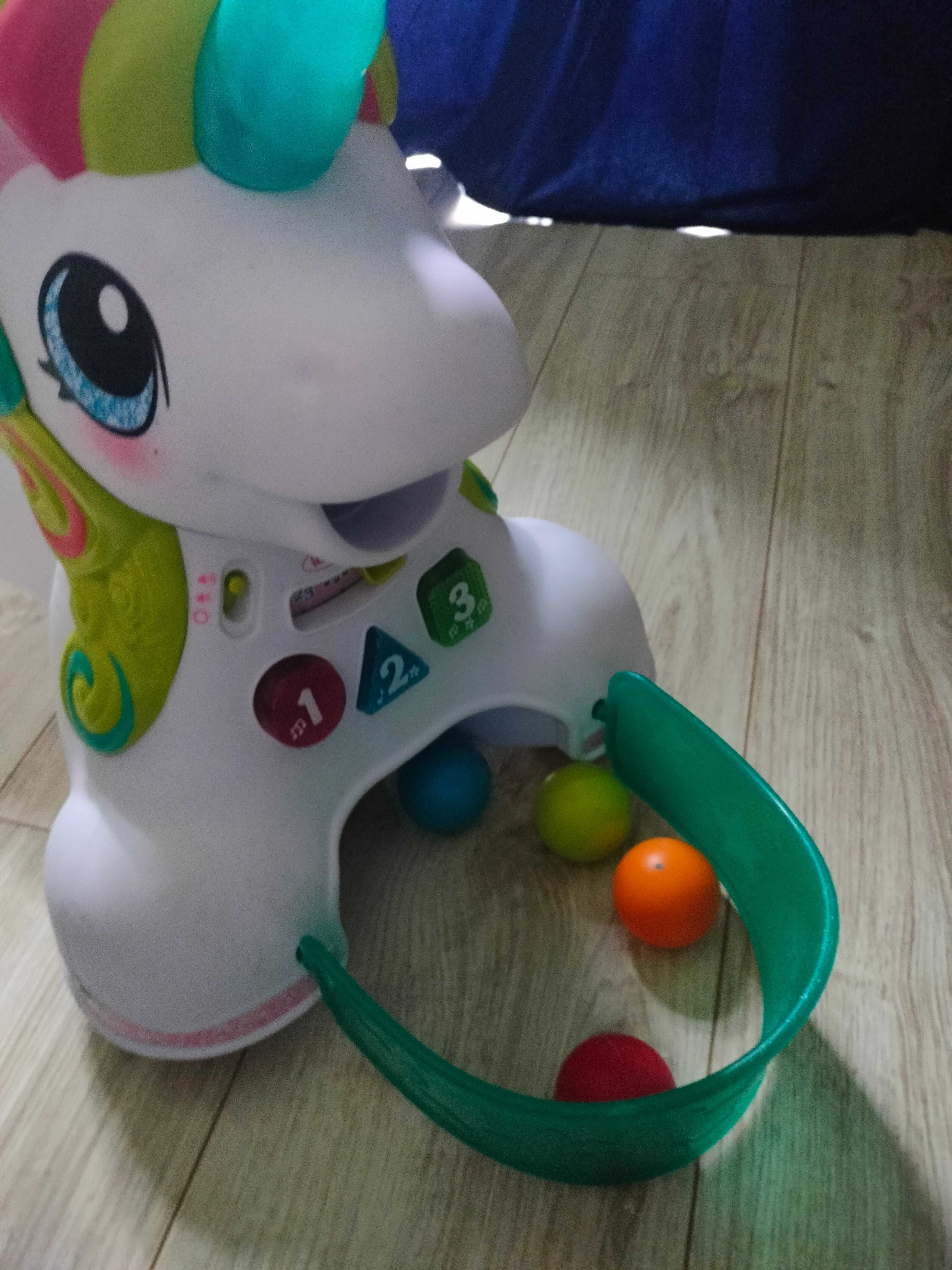 Infantino, Jednorożec, jeździk, pchacz 3w1