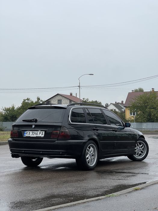 BMW E46 330XD Touring 3.0л M57 2002р МКПП