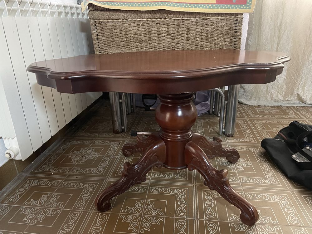 Mesa de centro de cerejeira