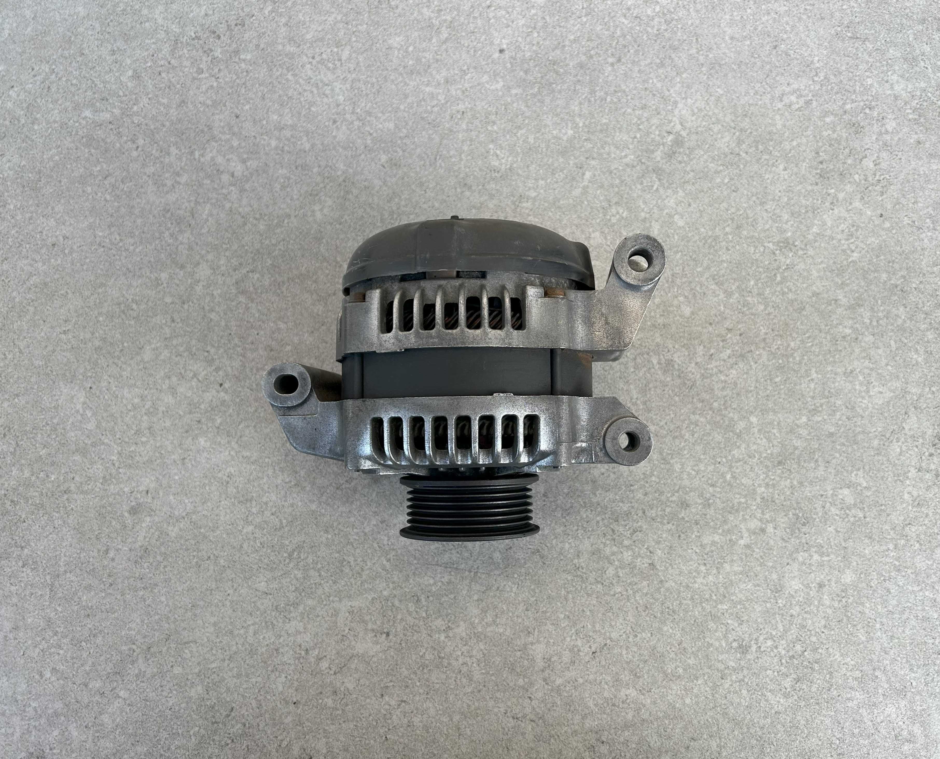 Генератор Chrysler Sebring (2001-2006р.в) - 2.7L