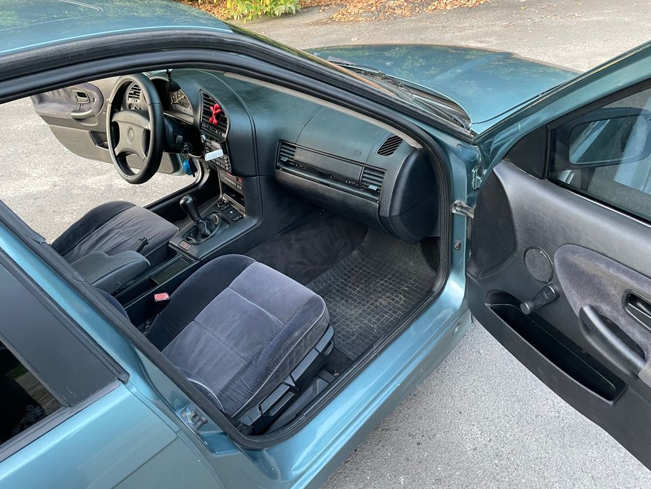 БМВ е36!2.0 бензин